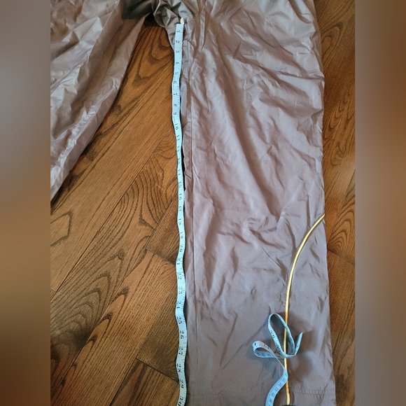 NWT 2 Piece Set, Excellent New Condition, Great for Fall, Medium - Picture 13 of 16